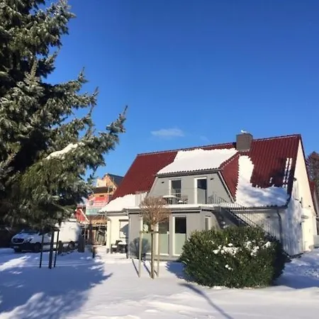 Amandas Nest Apartment *